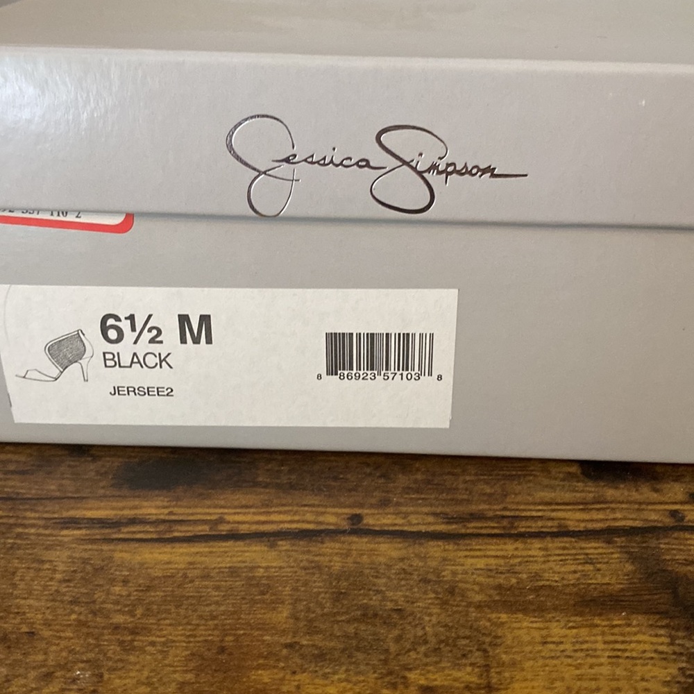 Jessica Simpson heels. Black, size 6.5. - Picture 6 of 6